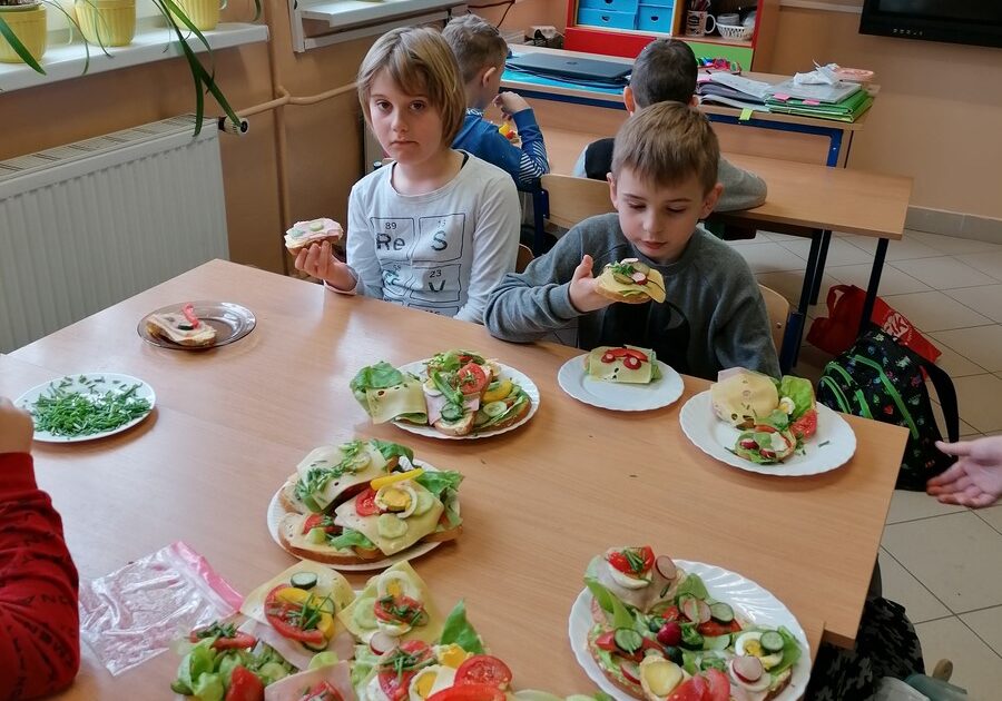 Smacznie, zdrowo, kolorowo – kanapki na drugie śniadanie