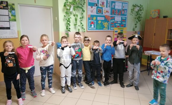 Andrzejkowe wróżby w I A