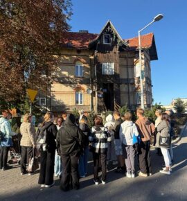 SPACER SENTYMENTALNY
